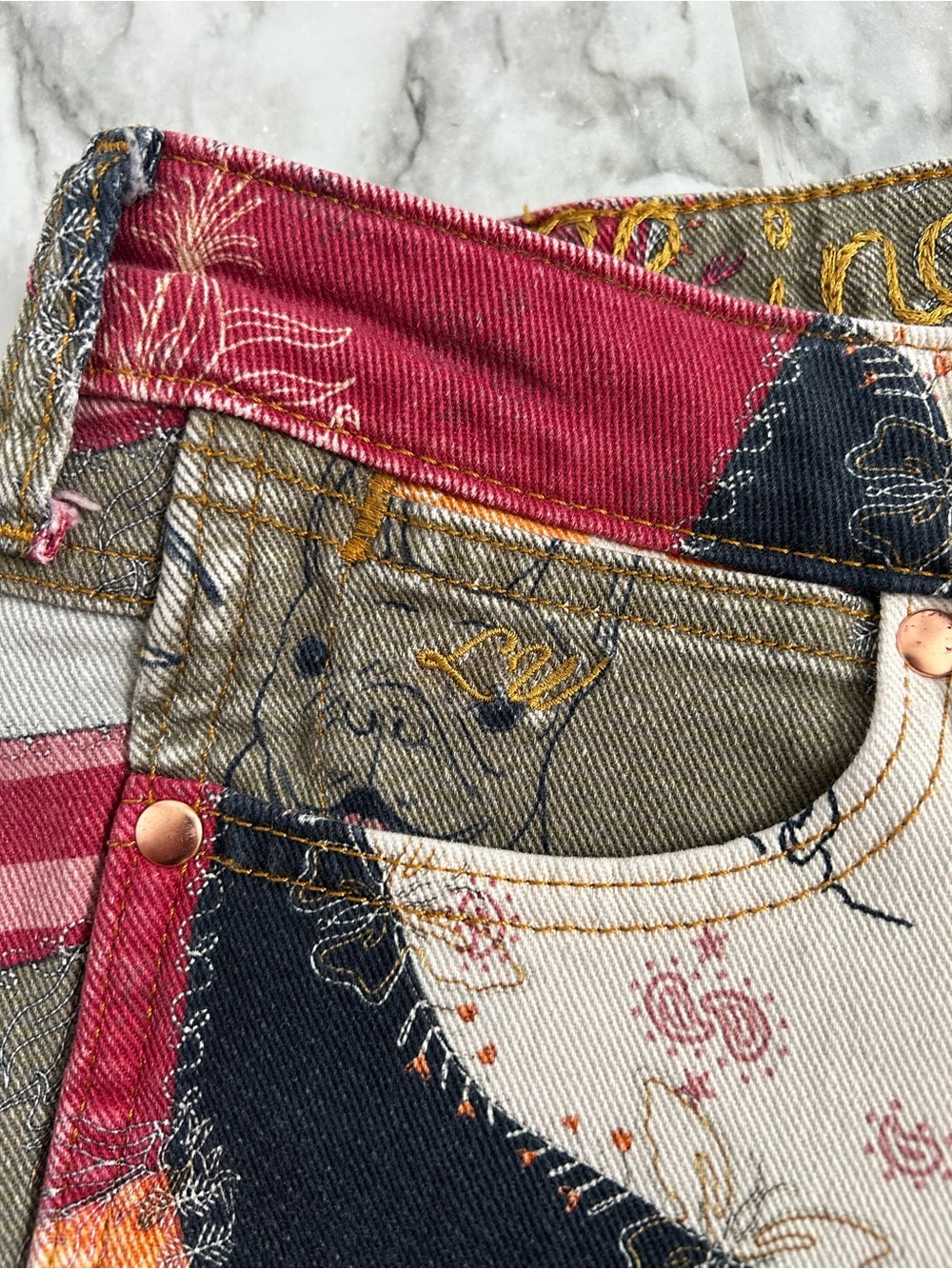 Lainey Wilson Collection By Wrangler Patchwork Print Bell Bottom Jeans - Picture 5 of 10